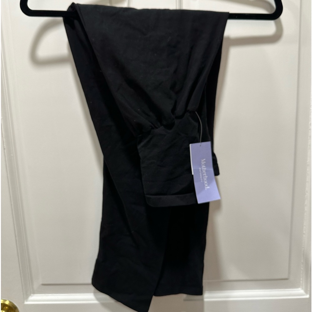 Motherhood maternity leggings nwt size medium